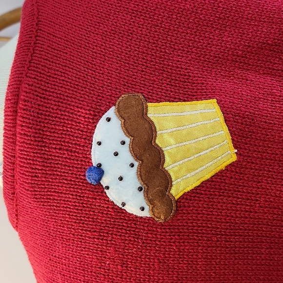 Bobbie Brooks Christmas gingerbread house themed sweater vest size small - Picture 10 of 15